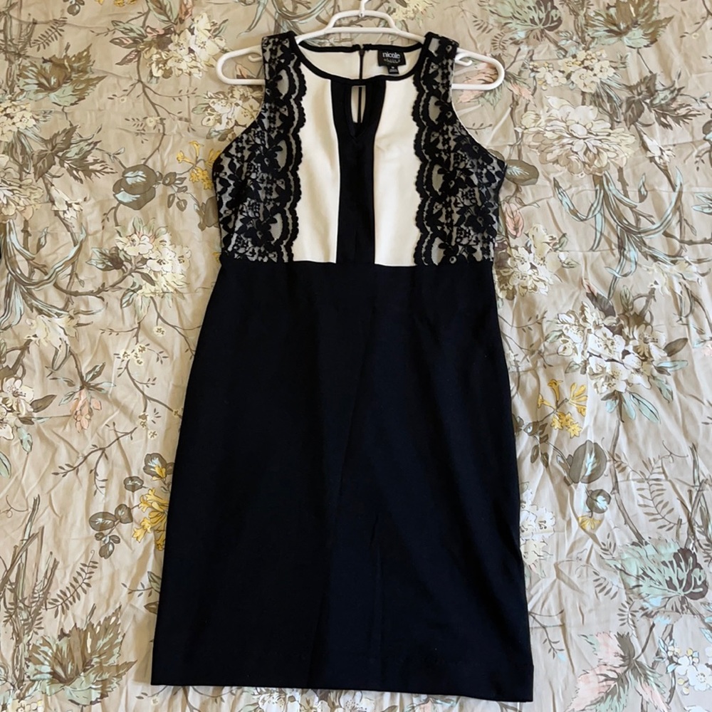 Black & white lace dress